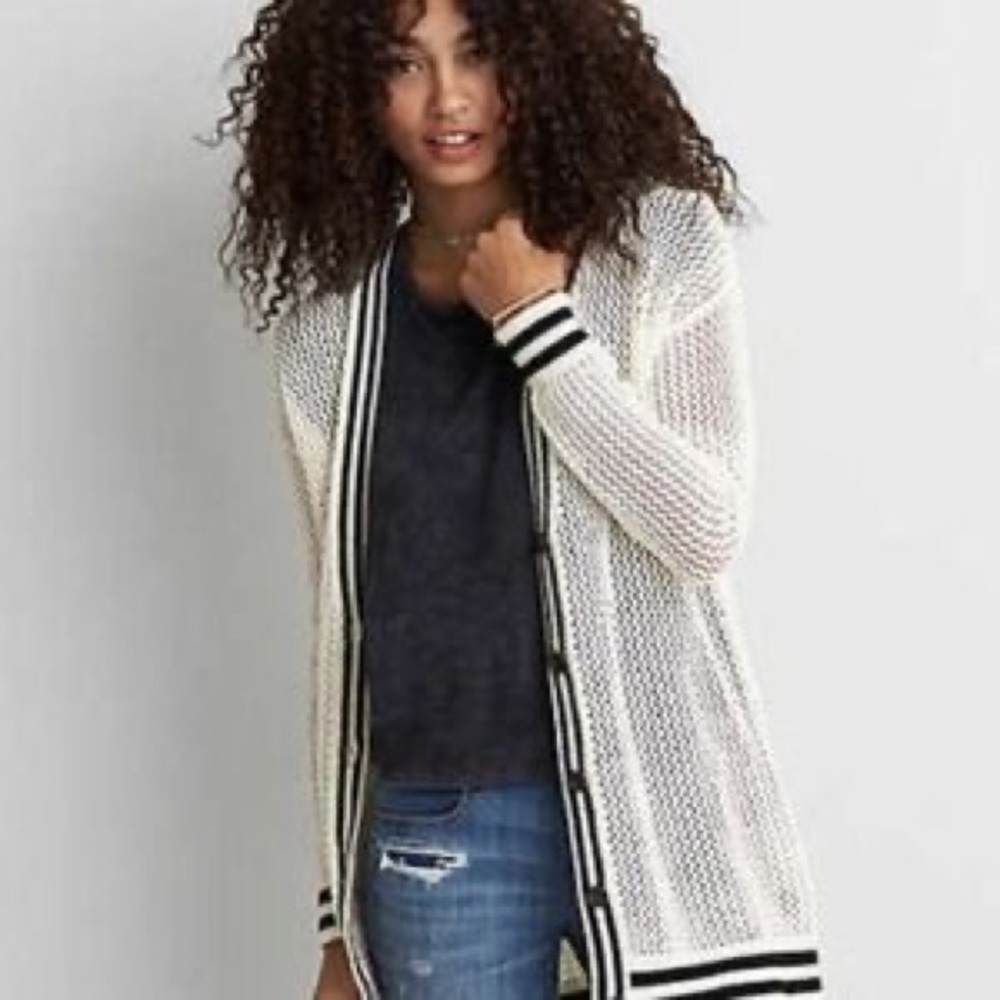 American Eagle Varsity cardigan sz S